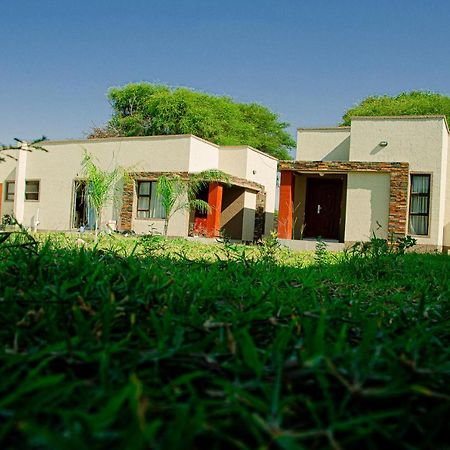 Nexovant Furnished Apartments Maun Eksteriør bilde